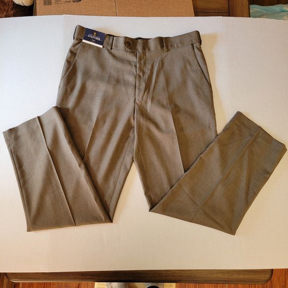 Stafford Classic Fit - Brown Men's Slacks - Size 36x32 - NWT - Picture 5 of 7